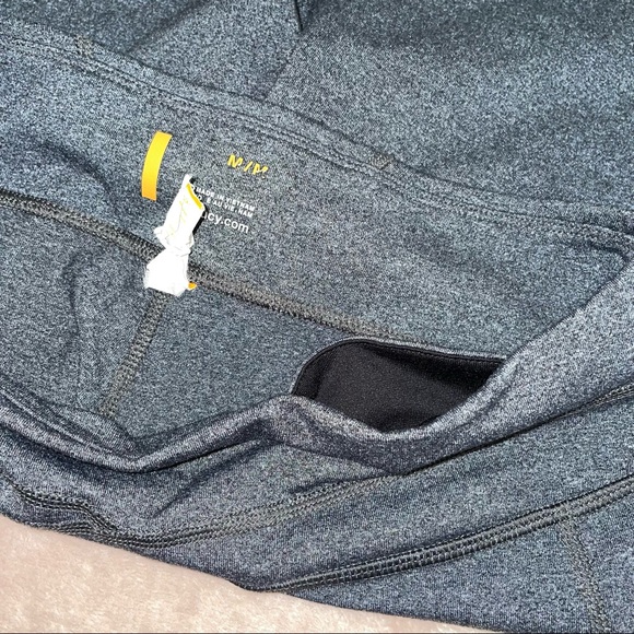 Lucy .com leggings cropped size M - Picture 4 of 9